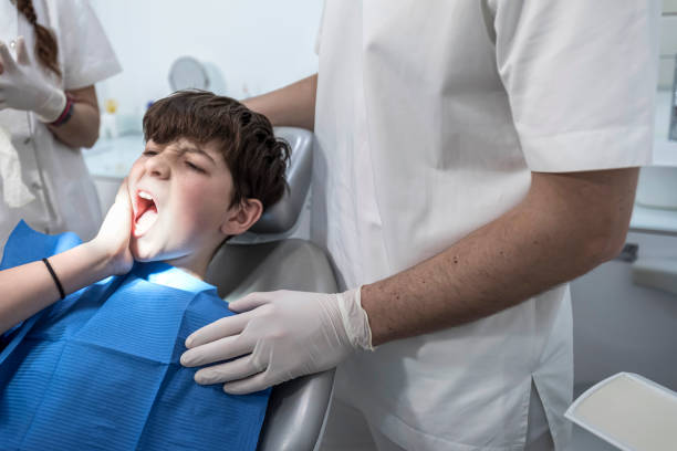 Best Emergency Cosmetic Dentistry (e.g., broken veneers) in Farr West, UT
